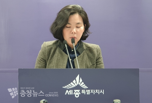 6일 미래통합당 송아영 위원장 공천 요청하는 김교연 건강가정회복연구소장 / 충청뉴스 이성현 기자