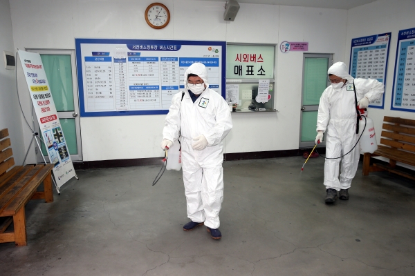 노박래 서천군수, 코로나19 방역 현장 동참 모습