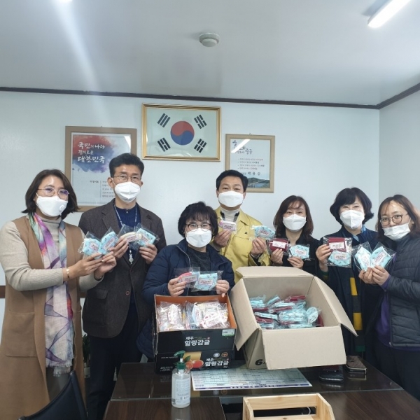 석교동 '공감의집 잇다'에서 제작한 면 마스크 기부