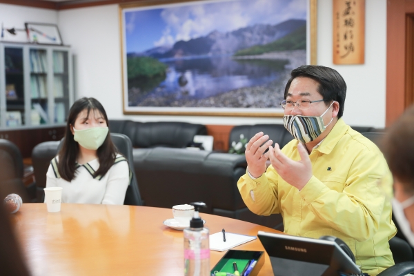 아산행복마을학교 면마스크 전달