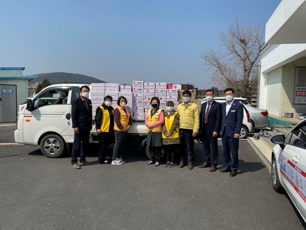 코로나19 구호물품 기탁장면