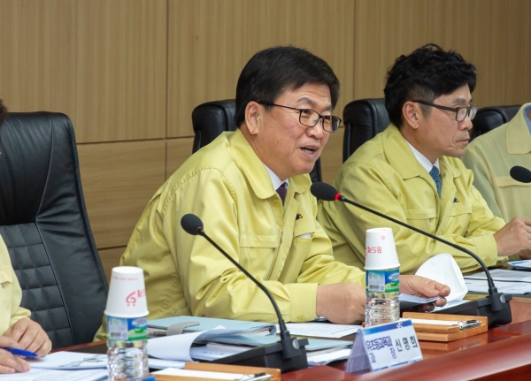 발언하는 최교진 세종시교육감