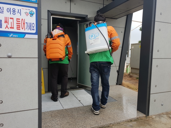 대천해수욕장 집중소독 장면