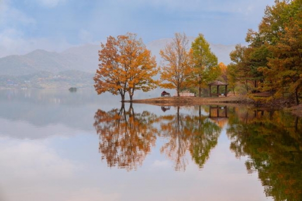 대전스카이로드에서 '대청호오백리길 사계절 사진공모' 영상전 개최