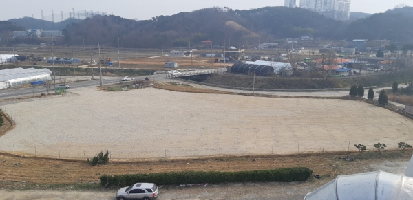 원당동 384번지에 조성한 공영주기장