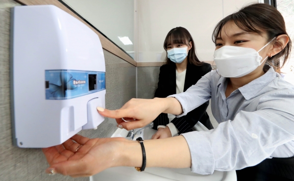 공중화장실 물비누 설치