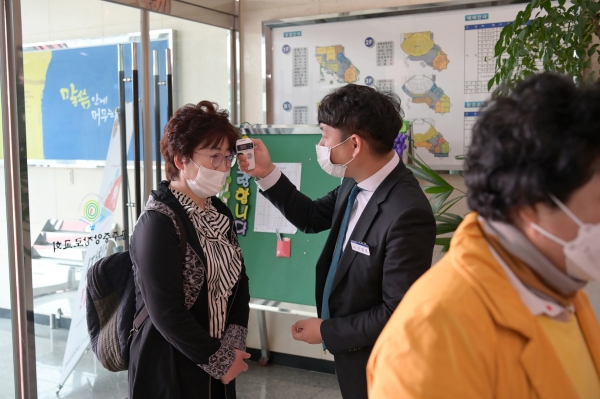 사회적 거리두기 관련 방역지침 실천 관련 현장점검 자료사진 – 방역지침 적발된 곳과는 무관합니다