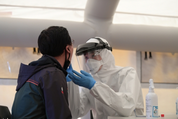 고위험군 종사자 전수검사 실시 모습