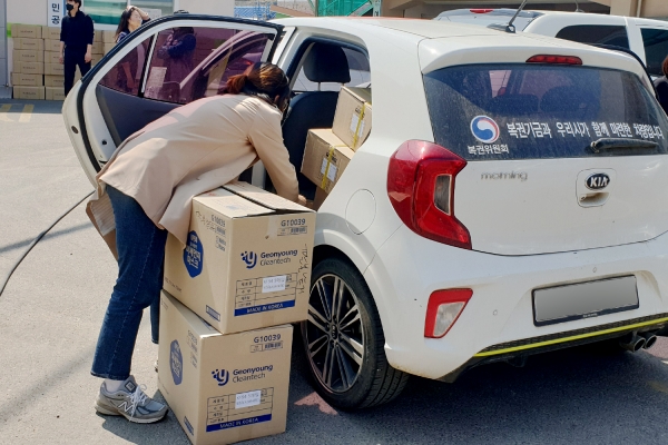 지난 16일 손소독제 5900개와 마스크 2만 380개를 사회복지시설에 추가 지원