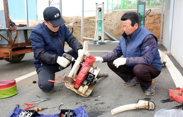 지난해 농기계 순회수리교육 모습.