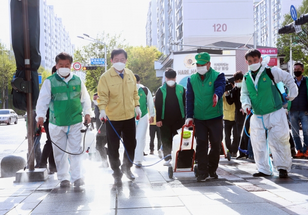코로나19 일제 소독의 날 운영(세이브존 방역)