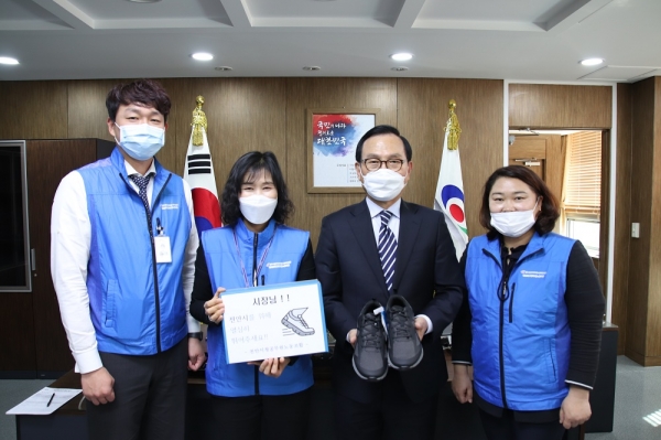 민선7기 제8대 천안시장으로 취임한 박상돈 시장과 공식 면담을 가졌다.