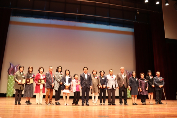 지난해 제47회 어버이날 기념행사