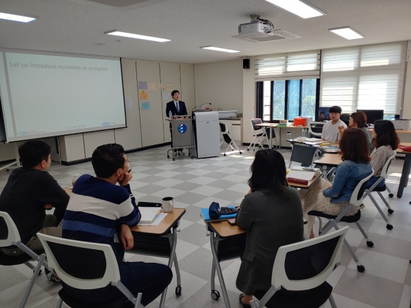 영어교사 심화연수 과정으로 지난 1일 「포스트 코로나 시대, 영어교육 새로운 접근」 특강 운영