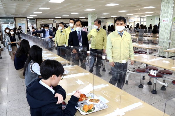 남부호 부교육감, 도안고 급식상황 점검