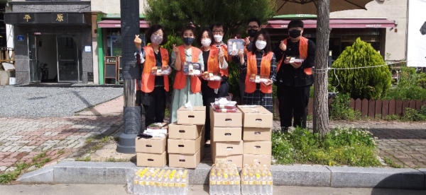 자원봉사센터 도시락 배달