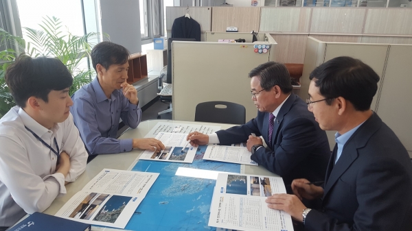 지난해 해양수산부를 방문한 노박래 군수