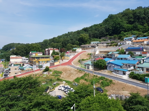 보문1구역 도로개설 공사 완료 전경