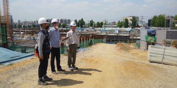 대형공사장 현장점검 실시 모습