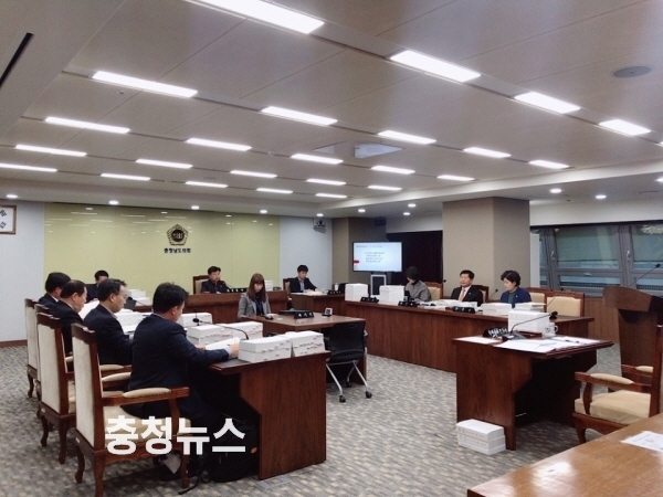 충남도의회 행정자치위원회