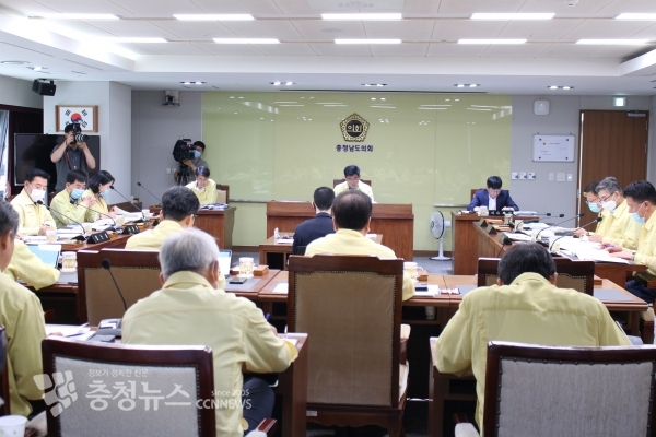 19일 교육상임위 심의