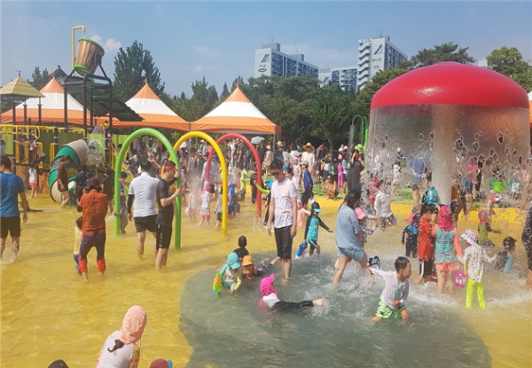 은평공원 물놀이