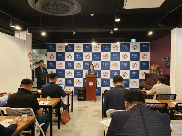 문화도시조성사업 추진상황관련 이종신 문화예술과장 언론브리핑 사진