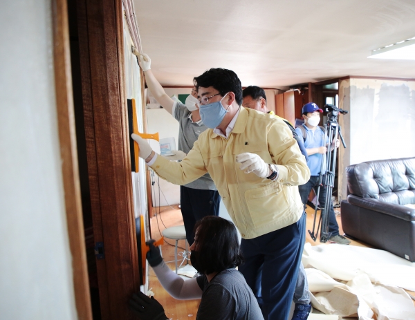 맹정호 서산시장 봉사활동 참석 모습