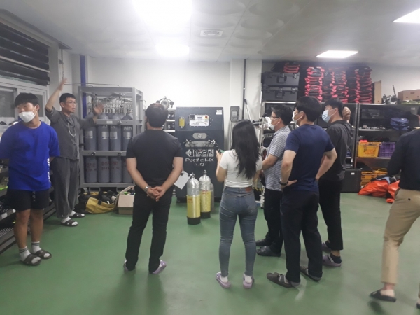 잠수기능사 양성과정 개강 장면