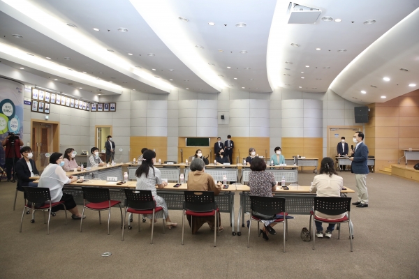 생활공감정책참여단 간담회 개최 모습