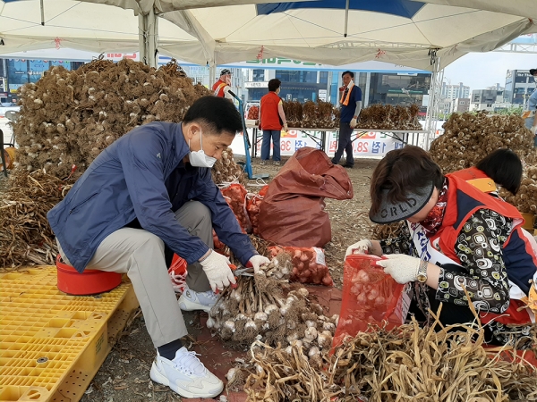 3차 드라이브 스루 농산물 판매전 모습