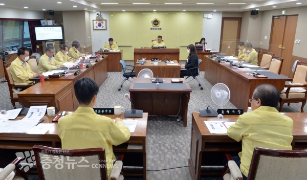 충남도 친일잔재청산 특별위원회