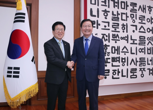 박병석 국회의장을 예방한 장종태 구청장