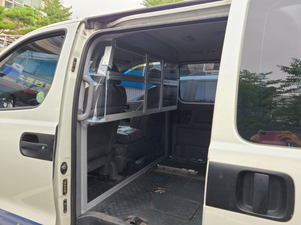 격벽차 내부 사진