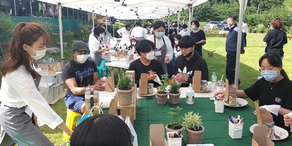 지난 24일 초록나무가족농원에서 개최된 팜파티 현장 모습