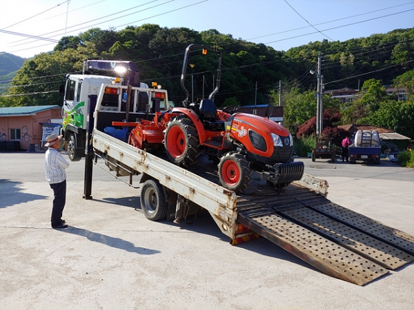 ‘농기계 임대료 반값’ 올 연말까지 연장