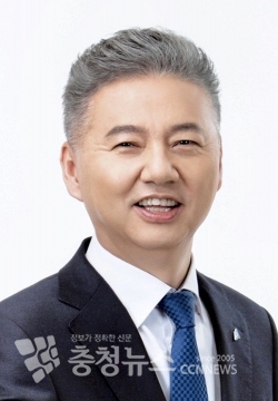 홍성국 국회의원