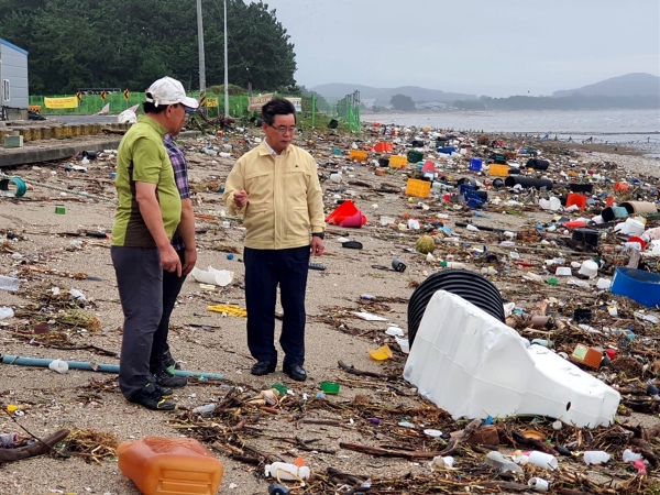 노박래 서천군수, 강풍 피해 현장 응급복구지휘 모습