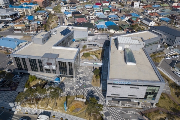 홍성읍사무소 및 보건소 전경