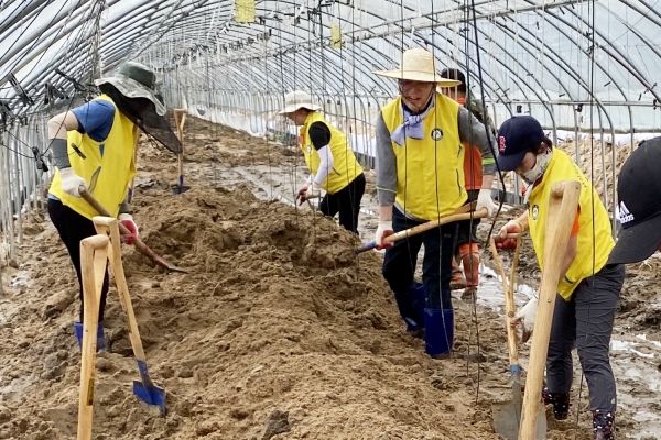 13일 천안수해현장 봉사활동 장면
