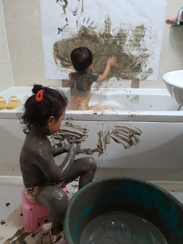 아토피 치유 온라인 캠프 장면