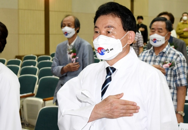 지난 15일 기독교연합봉사회관에서 열린 4.1독립만세운동 재현행사에 참석한 박용갑 중구청장