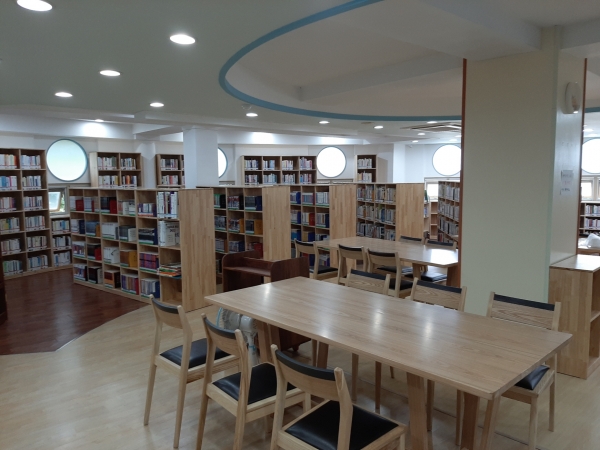 원당꿈초롱작은도서관 내부 사진
