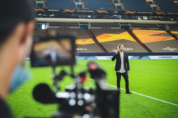 UEFA 유로파리그 결승전에 맞춰 공식 주제곡 리믹스 버전 공개