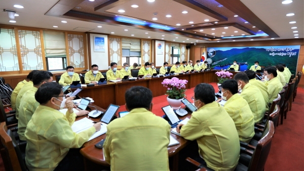 청양군 사회적 거리두기 2단계 격상 대응책 마련 회의 개최