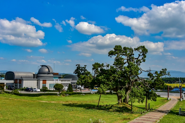 지난 2019년 서산관광사진 공모전 금상 수상작(황선철 ‘하늘의 보다’)