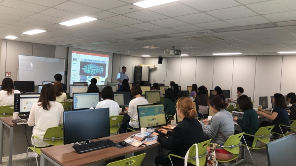 지난해 평생교육강사 교육 실시 장면