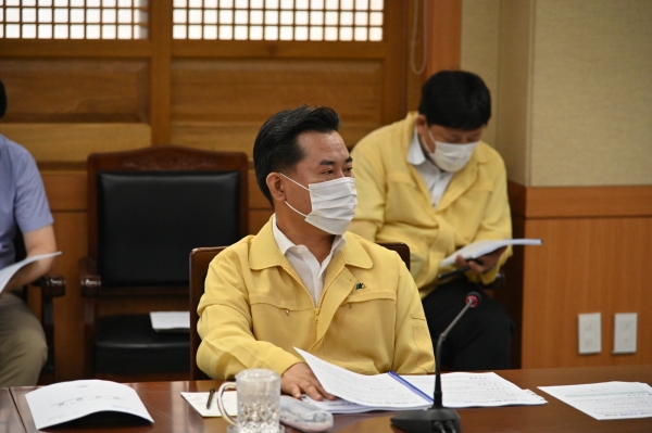 지시사항 추진상황 보고회 장면