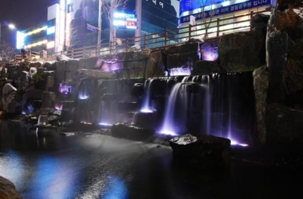 대전도시철도에서 발생되는 유출지하수를 활용한 ‘목척교 벽천분수’