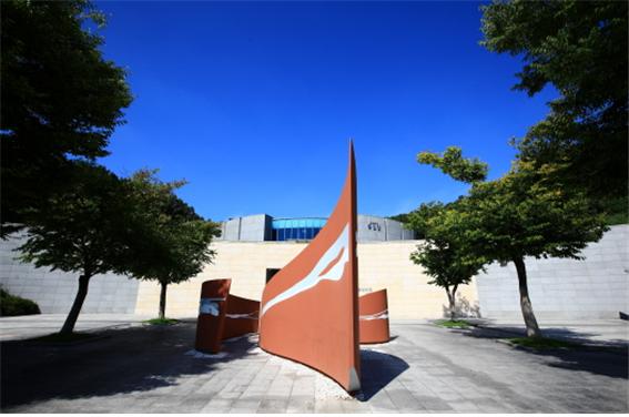 은하수공원 봉안당.